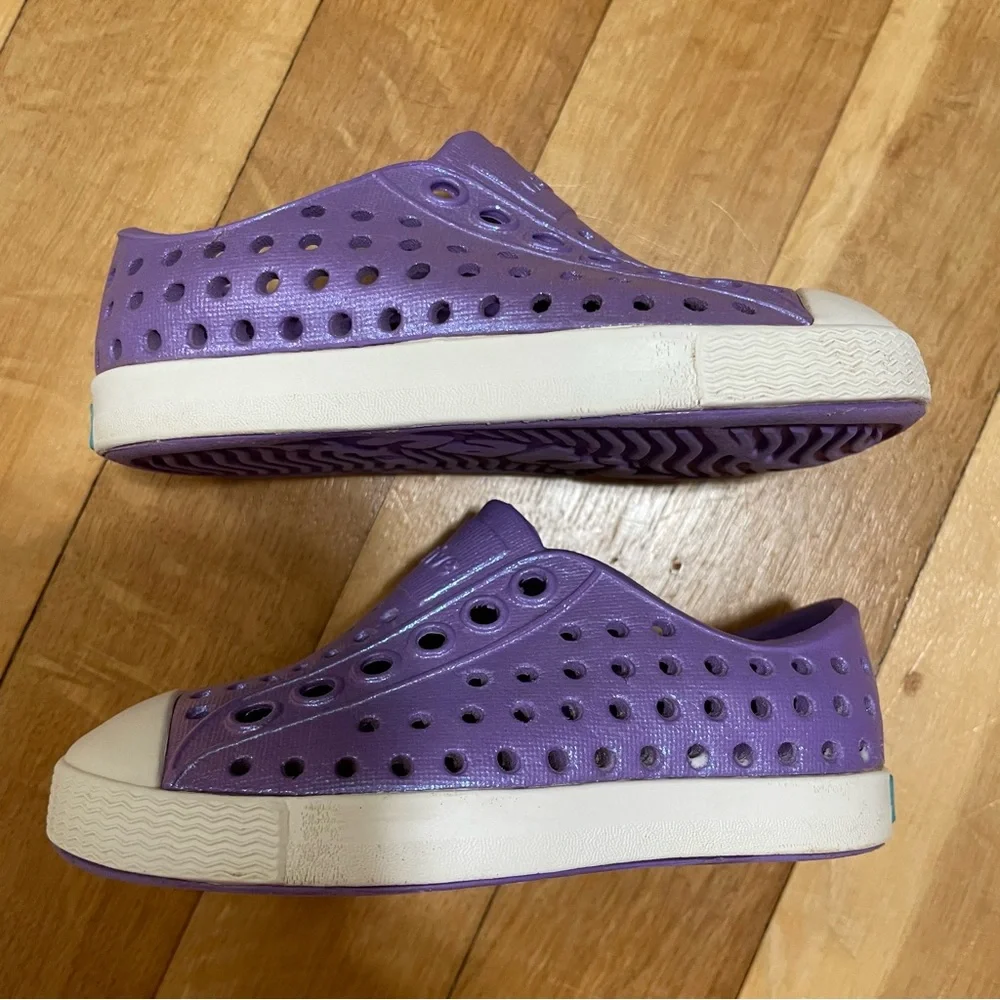 Native Shoes excellent used